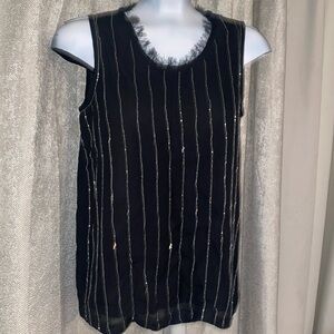 Sleeveless sparkly top (618)